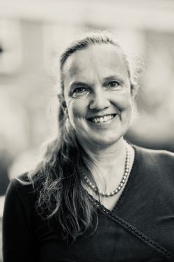 Julia Geisler, Seminarleiterin